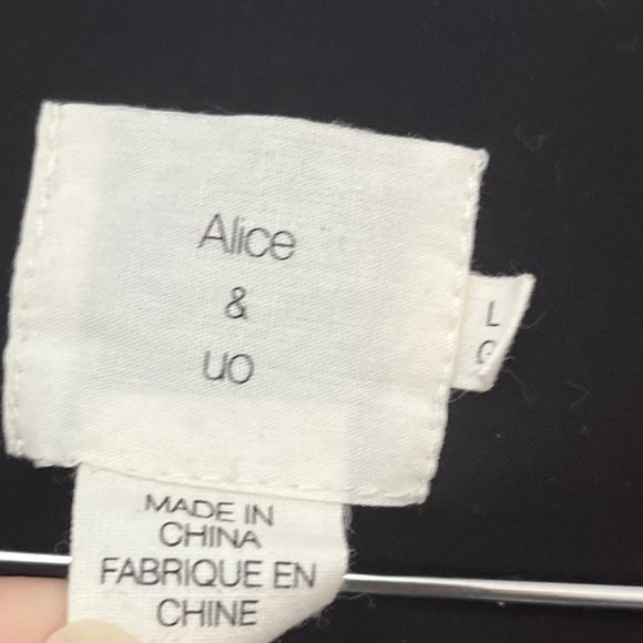 Alice + Urban Outfitters Long Sleeve Black V-neck romper size Large - Picture 4 of 12